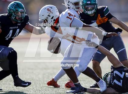 Thumbnail 2 in Prosper vs. Bowie (UIL 6A Area Playoff) photogallery.