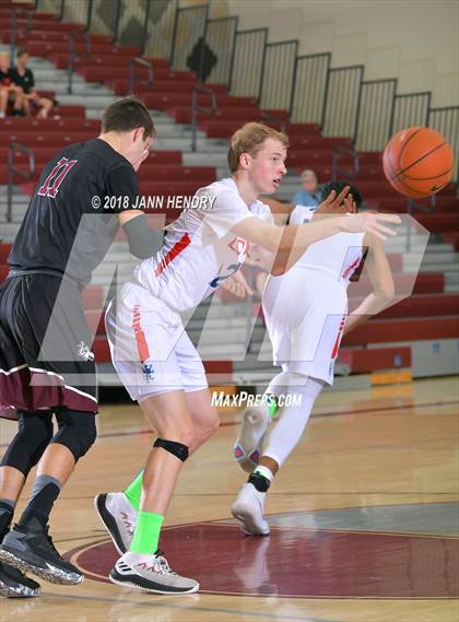 Thumbnail 3 in Los Alamitos vs. Woodcreek (Rancho Mirage Holiday Invitational) photogallery.