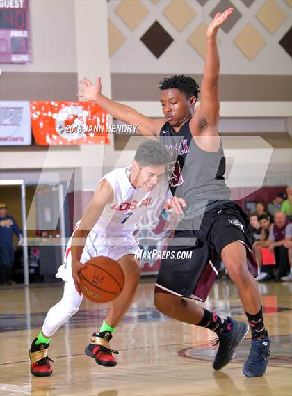 Thumbnail 2 in Los Alamitos vs. Woodcreek (Rancho Mirage Holiday Invitational) photogallery.