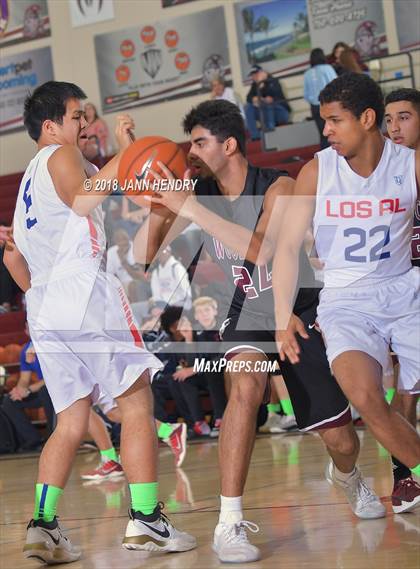 Thumbnail 2 in Los Alamitos vs. Woodcreek (Rancho Mirage Holiday Invitational) photogallery.