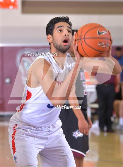 Thumbnail 1 in Los Alamitos vs. Woodcreek (Rancho Mirage Holiday Invitational) photogallery.