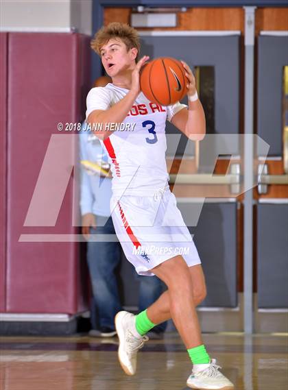 Thumbnail 1 in Los Alamitos vs. Woodcreek (Rancho Mirage Holiday Invitational) photogallery.