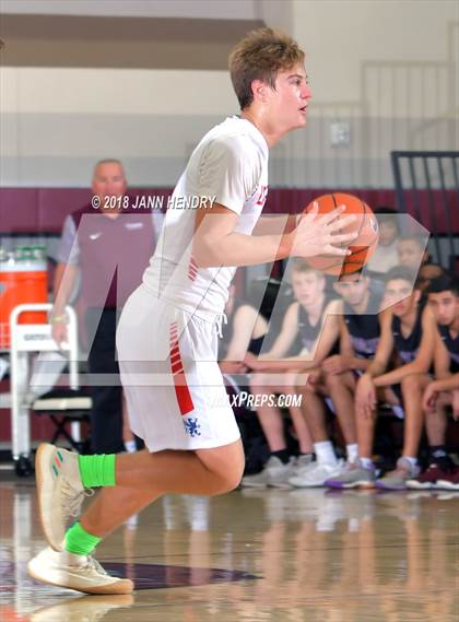 Thumbnail 2 in Los Alamitos vs. Woodcreek (Rancho Mirage Holiday Invitational) photogallery.