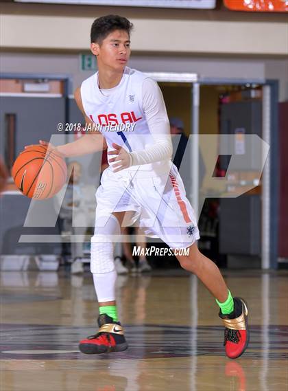 Thumbnail 1 in Los Alamitos vs. Woodcreek (Rancho Mirage Holiday Invitational) photogallery.
