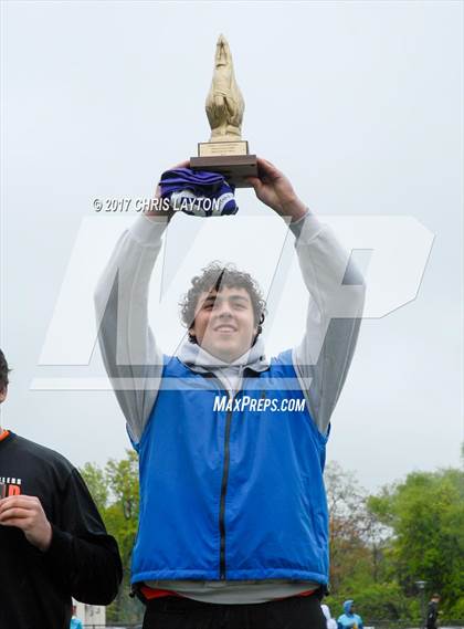 Thumbnail 3 in 50th Annual Loucks Games (Men's Discus) photogallery.