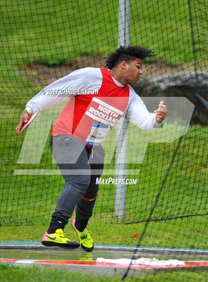 Thumbnail 3 in 50th Annual Loucks Games (Men's Discus) photogallery.