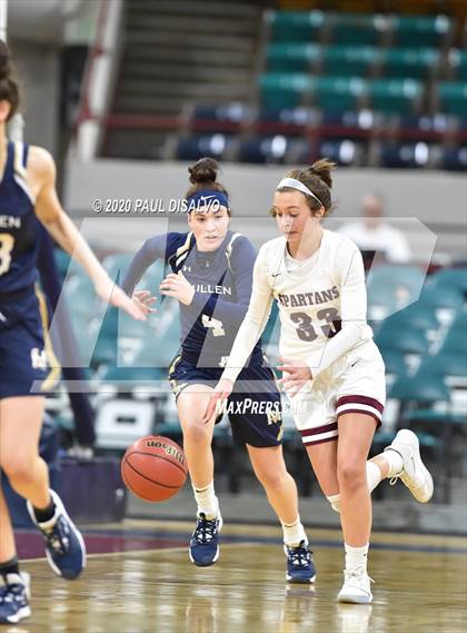 Thumbnail 2 in Mullen vs. Berthoud (CHSAA 4A Final Four) photogallery.
