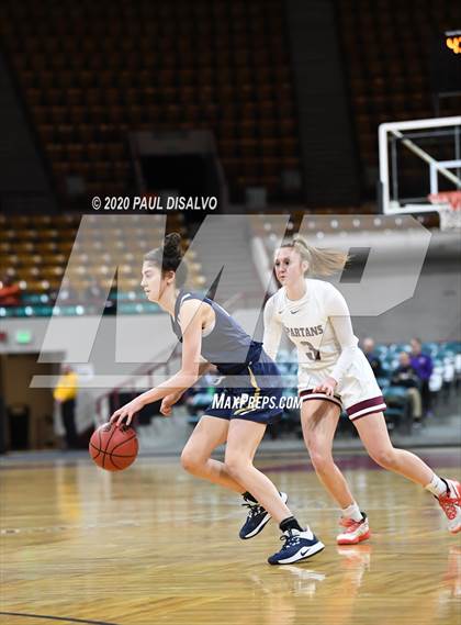 Thumbnail 2 in Mullen vs. Berthoud (CHSAA 4A Final Four) photogallery.