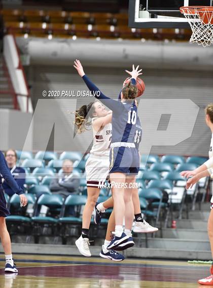 Thumbnail 2 in Mullen vs. Berthoud (CHSAA 4A Final Four) photogallery.