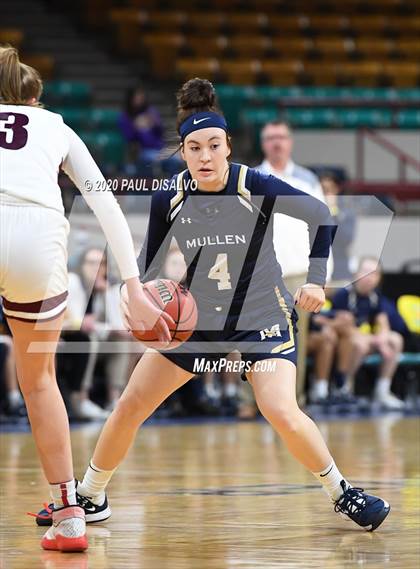 Thumbnail 2 in Mullen vs. Berthoud (CHSAA 4A Final Four) photogallery.