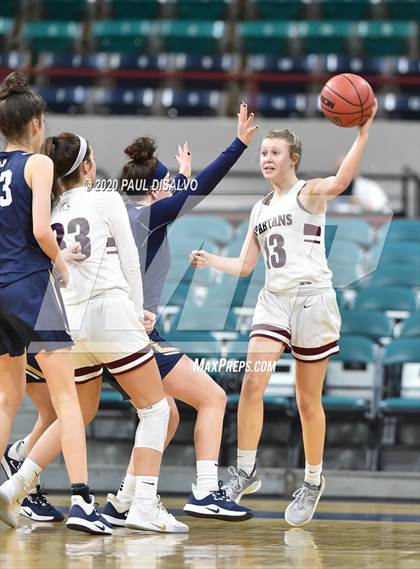 Thumbnail 1 in Mullen vs. Berthoud (CHSAA 4A Final Four) photogallery.