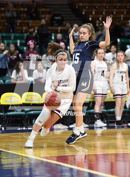 Thumbnail 3 in Mullen vs. Berthoud (CHSAA 4A Final Four) photogallery.
