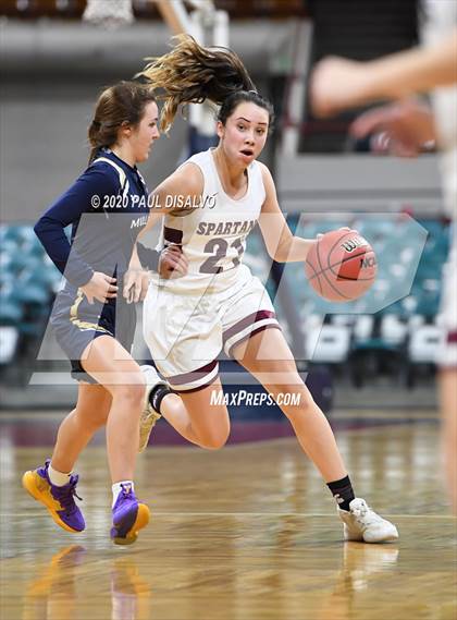 Thumbnail 3 in Mullen vs. Berthoud (CHSAA 4A Final Four) photogallery.