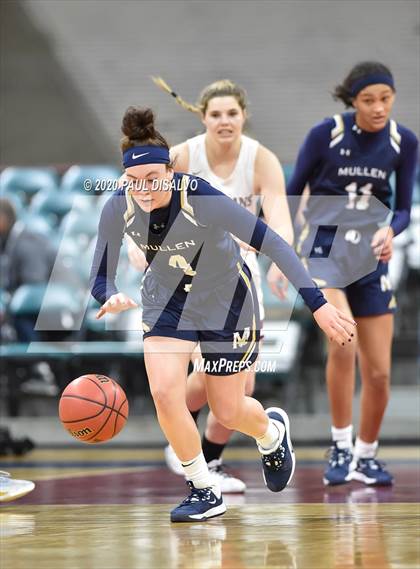 Thumbnail 1 in Mullen vs. Berthoud (CHSAA 4A Final Four) photogallery.