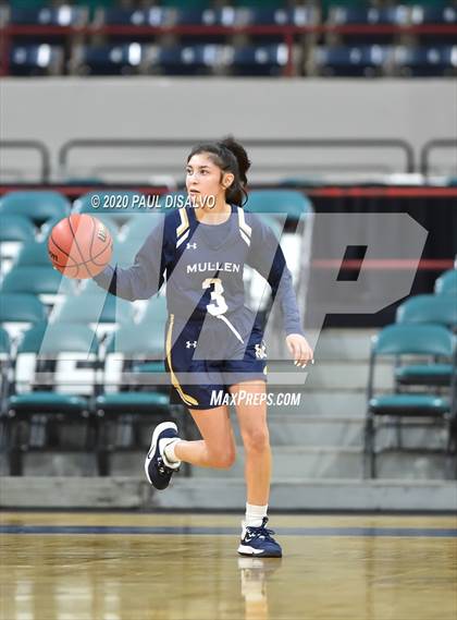 Thumbnail 2 in Mullen vs. Berthoud (CHSAA 4A Final Four) photogallery.