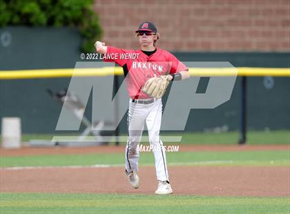 Thumbnail 2 in Haxtun vs. Holly (CHSAA 1A Semi-Final) photogallery.