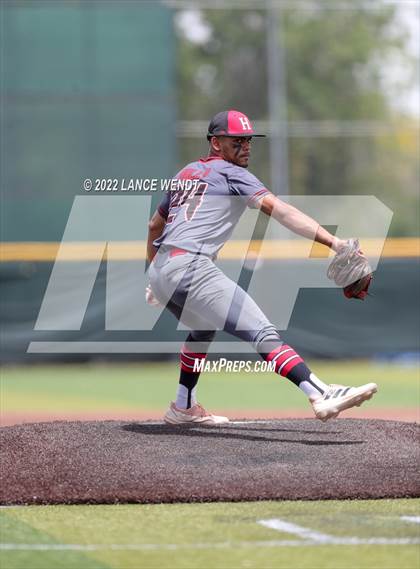Thumbnail 3 in Haxtun vs. Holly (CHSAA 1A Semi-Final) photogallery.