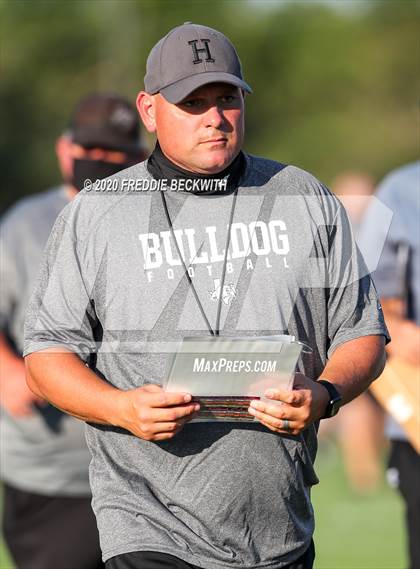 Thumbnail 1 in Howe vs. Whitewright (scrimmage) photogallery.