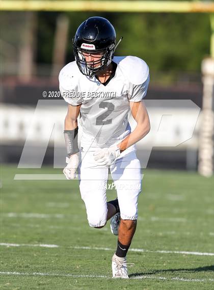 Thumbnail 2 in Howe vs. Whitewright (scrimmage) photogallery.