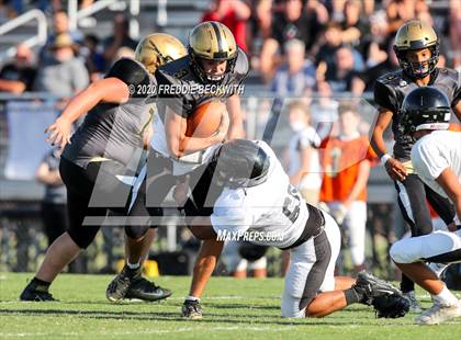 Thumbnail 2 in Howe vs. Whitewright (scrimmage) photogallery.