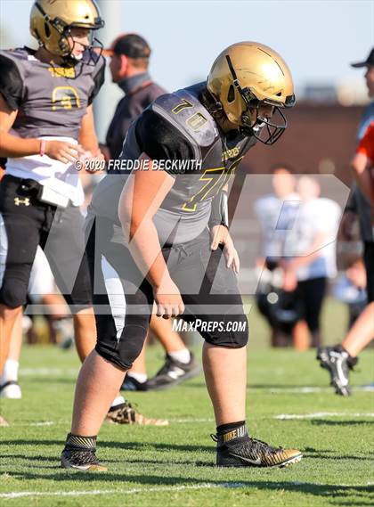 Thumbnail 1 in Howe vs. Whitewright (scrimmage) photogallery.
