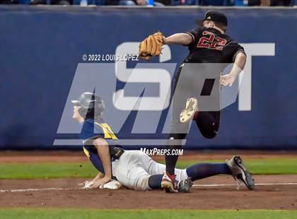 Thumbnail 2 in Notre Dame (SO) @ JSerra Catholic (CIF SS DIV 1 Championship Final) photogallery.