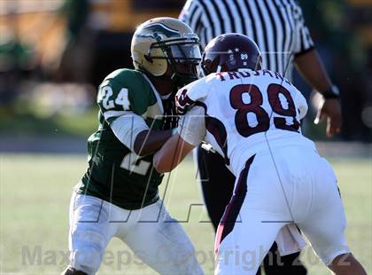 Thumbnail 3 in DeSoto vs. Jenks (Southwest Showcase) photogallery.