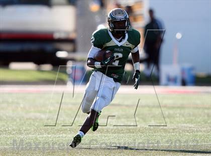 Thumbnail 2 in DeSoto vs. Jenks (Southwest Showcase) photogallery.