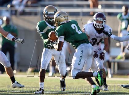 Thumbnail 3 in DeSoto vs. Jenks (Southwest Showcase) photogallery.