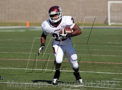 Thumbnail 2 in DeSoto vs. Jenks (Southwest Showcase) photogallery.