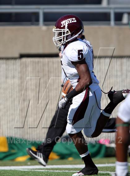 Thumbnail 3 in DeSoto vs. Jenks (Southwest Showcase) photogallery.