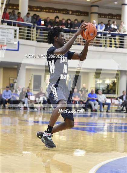 Thumbnail 3 in Hamilton Heights Christian Academy vs. Ensworth photogallery.
