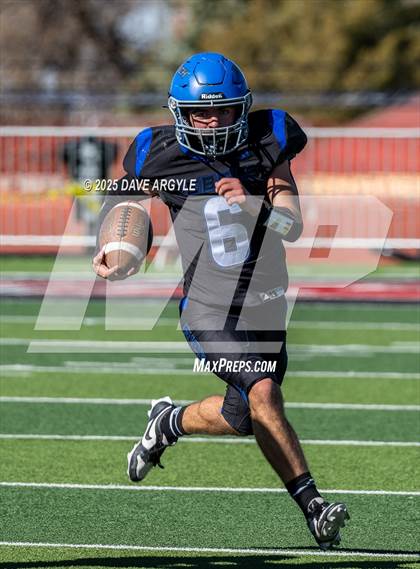 Thumbnail 2 in Rich vs. Whitehorse (UHSAA 8-Man Semifinal) photogallery.