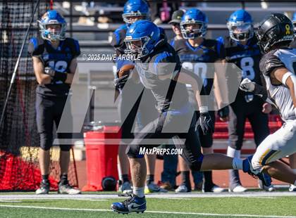 Thumbnail 2 in Rich vs. Whitehorse (UHSAA 8-Man Semifinal) photogallery.