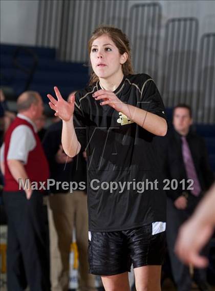 Thumbnail 1 in Joel Barlow vs Pomperaug (SWC Semifinal) photogallery.