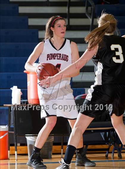 Thumbnail 3 in Joel Barlow vs Pomperaug (SWC Semifinal) photogallery.
