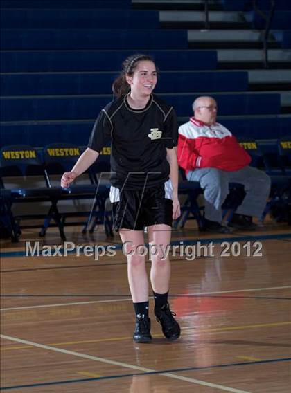 Thumbnail 1 in Joel Barlow vs Pomperaug (SWC Semifinal) photogallery.