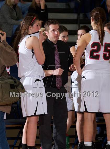 Thumbnail 1 in Joel Barlow vs Pomperaug (SWC Semifinal) photogallery.
