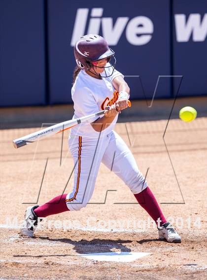 Thumbnail 3 in Cantwell SHM vs. St. Bonaventure (CIF SS D6 Final) photogallery.