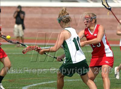 Thumbnail 2 in Farmingdale vs. Guilderland (NYSPHSAA Class A Semifinal) photogallery.