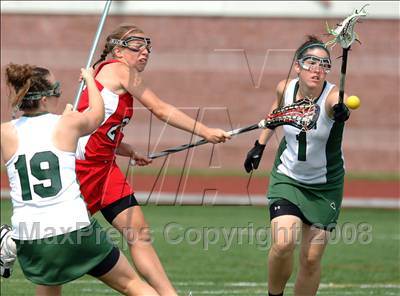 Thumbnail 2 in Farmingdale vs. Guilderland (NYSPHSAA Class A Semifinal) photogallery.