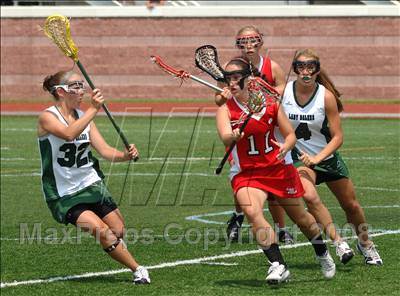 Thumbnail 3 in Farmingdale vs. Guilderland (NYSPHSAA Class A Semifinal) photogallery.