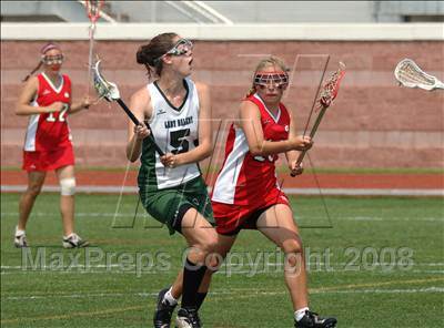 Thumbnail 1 in Farmingdale vs. Guilderland (NYSPHSAA Class A Semifinal) photogallery.