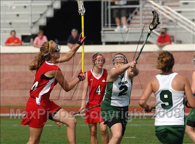 Thumbnail 2 in Farmingdale vs. Guilderland (NYSPHSAA Class A Semifinal) photogallery.
