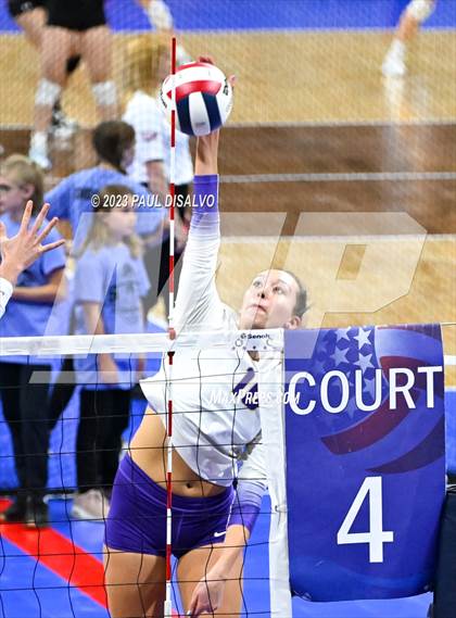 Thumbnail 1 in Cheyenne Mountain vs. Holy Family (CHSAA 4 A Round 1) photogallery.
