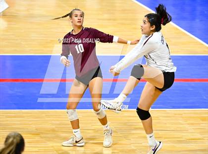 Thumbnail 1 in Cheyenne Mountain vs. Holy Family (CHSAA 4 A Round 1) photogallery.