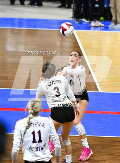 Thumbnail 1 in Cheyenne Mountain vs. Holy Family (CHSAA 4 A Round 1) photogallery.