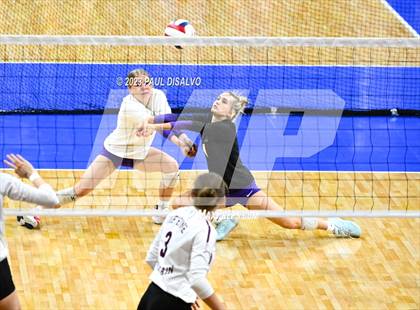 Thumbnail 1 in Cheyenne Mountain vs. Holy Family (CHSAA 4 A Round 1) photogallery.