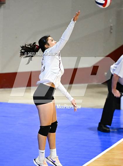 Thumbnail 2 in Cheyenne Mountain vs. Holy Family (CHSAA 4 A Round 1) photogallery.