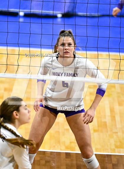 Thumbnail 1 in Cheyenne Mountain vs. Holy Family (CHSAA 4 A Round 1) photogallery.